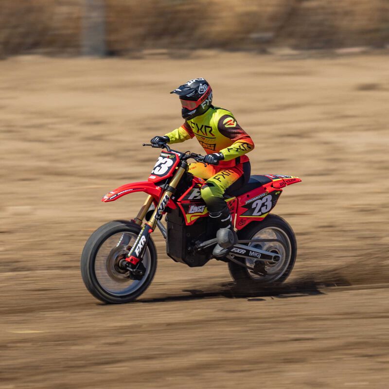 Losi RC Motorcycle Promoto-MX 1/4 Motorcycle