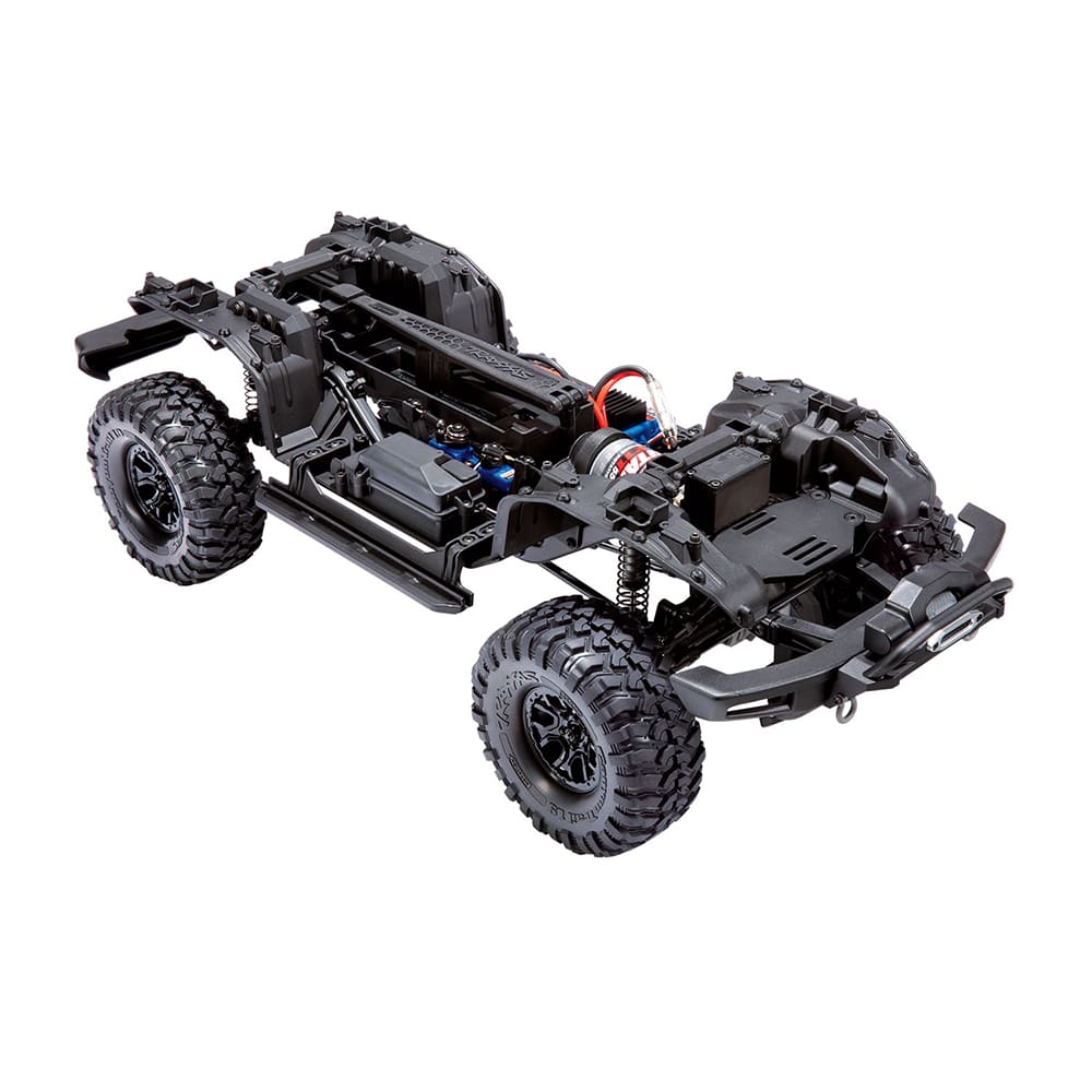 92076-4-2021-Bronco-3qtr-Chassis-min